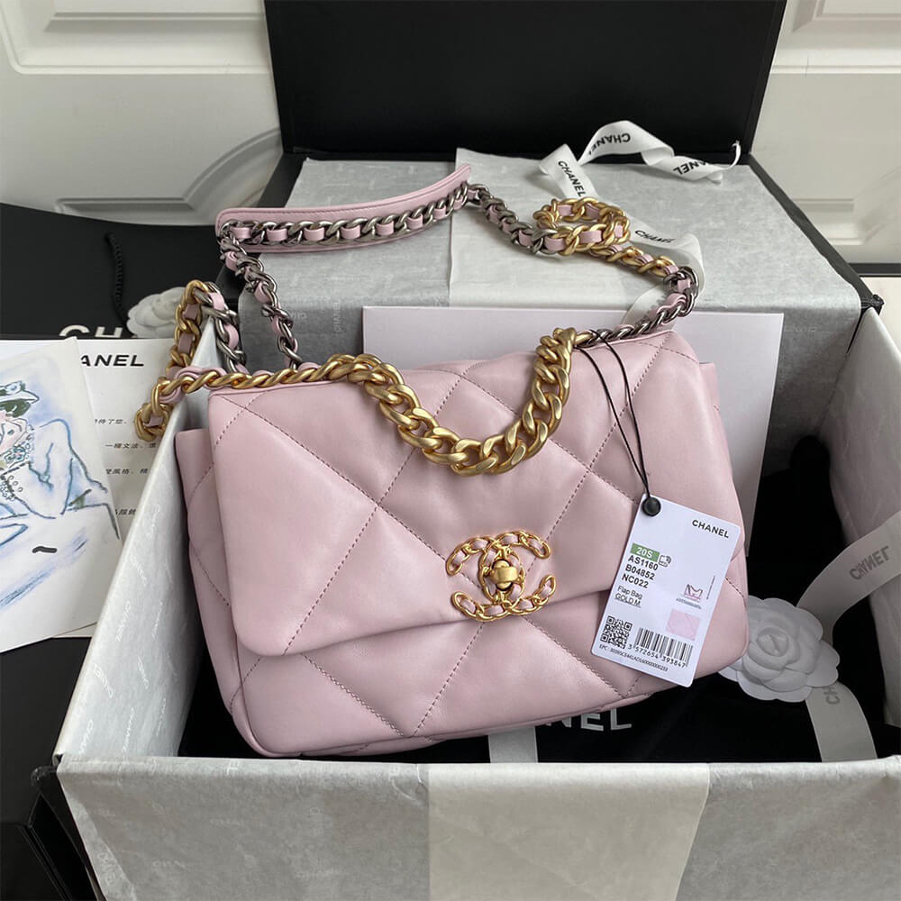 CHANEL 19 HANDBAG