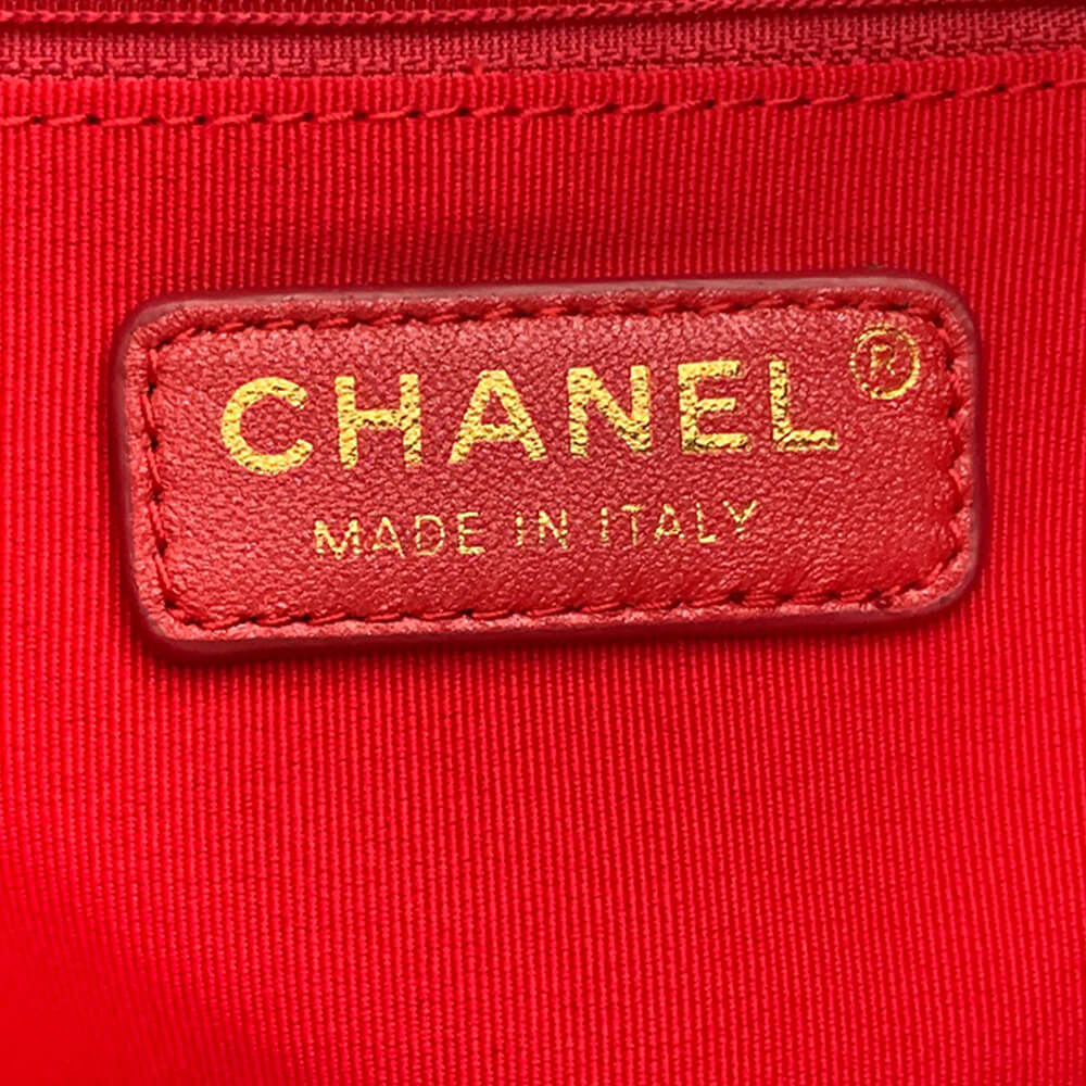 CHANEL HOBO HANDBAG
