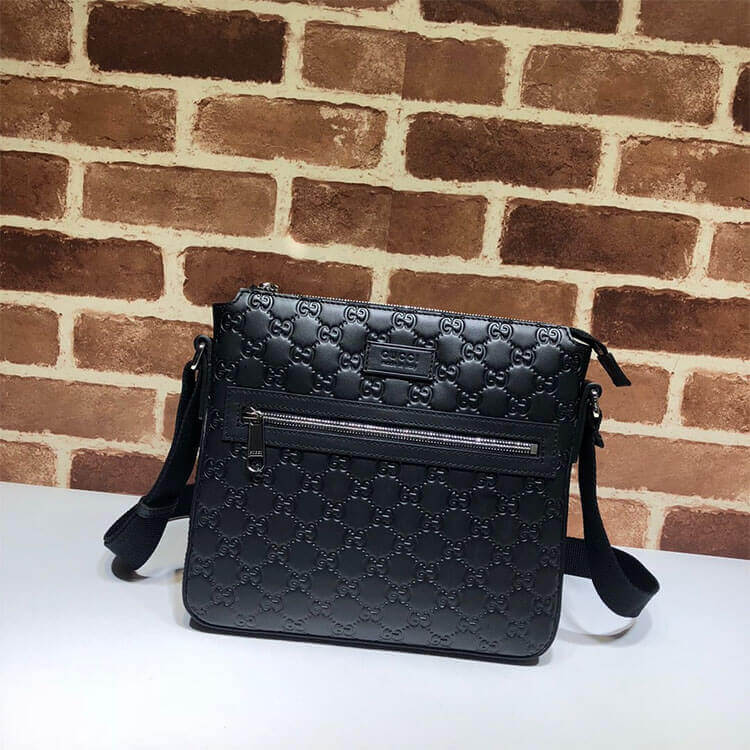 G*u*i signature messenger