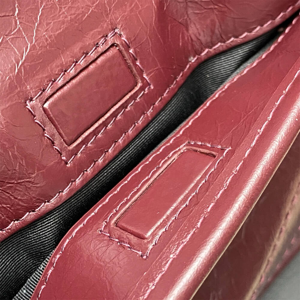 SAINT LAURENT NIKI MEDIUM IN CRINKLED VINTAGE LEATHER