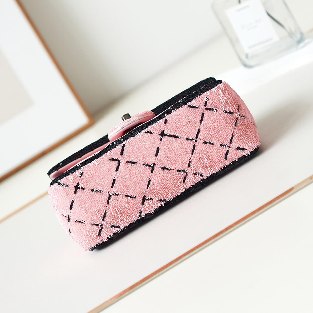 CHANEL SMALL FLAP BAG