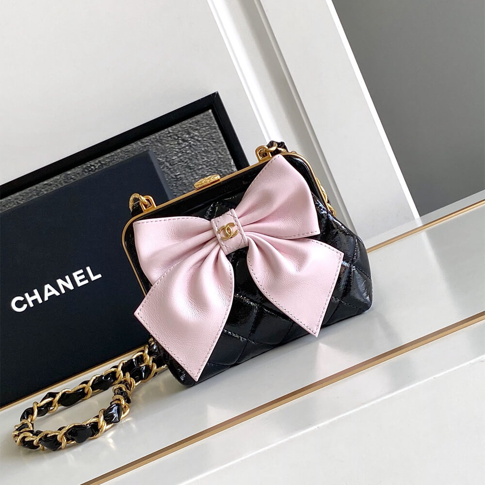 CHANEL Clutch With Chain(high-end grade)