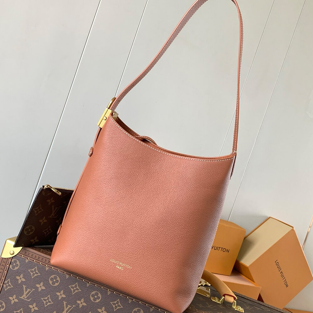 LV Low Key Hobo PM
