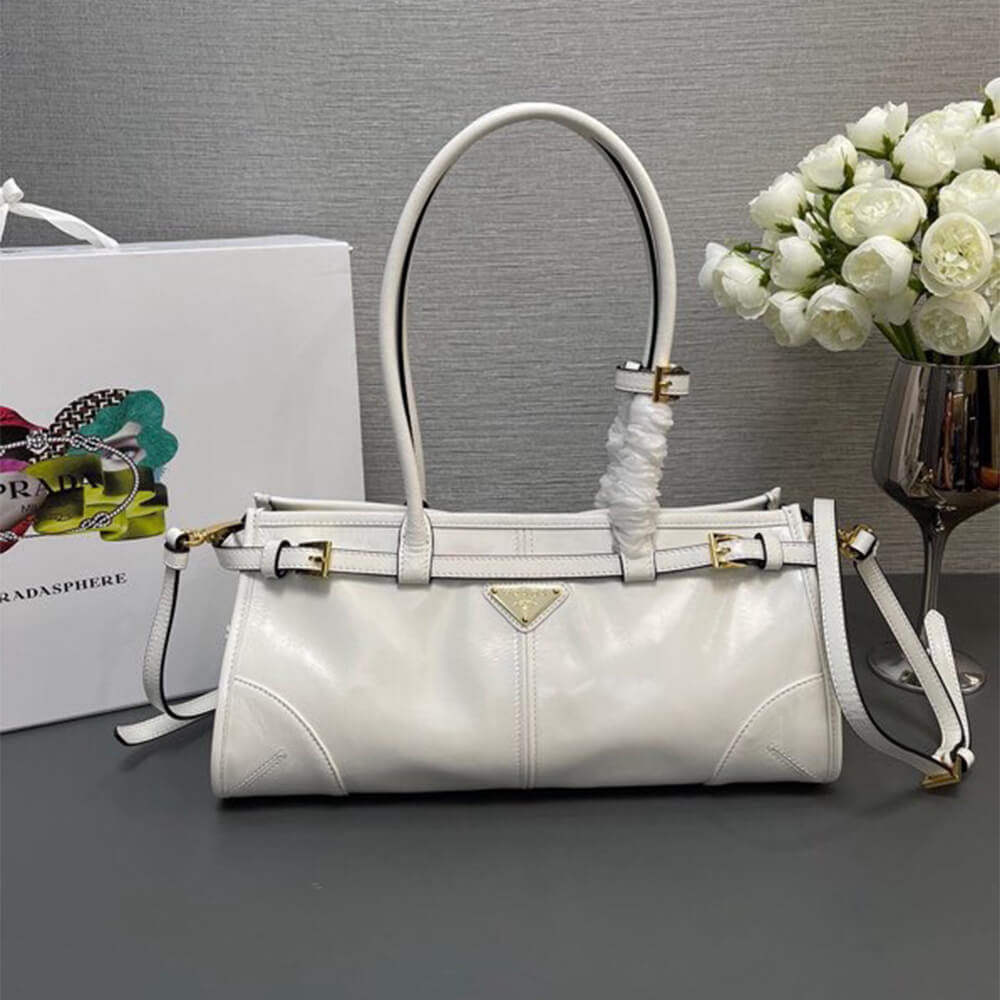 Prada Medium leather handbag(high-end grade)
