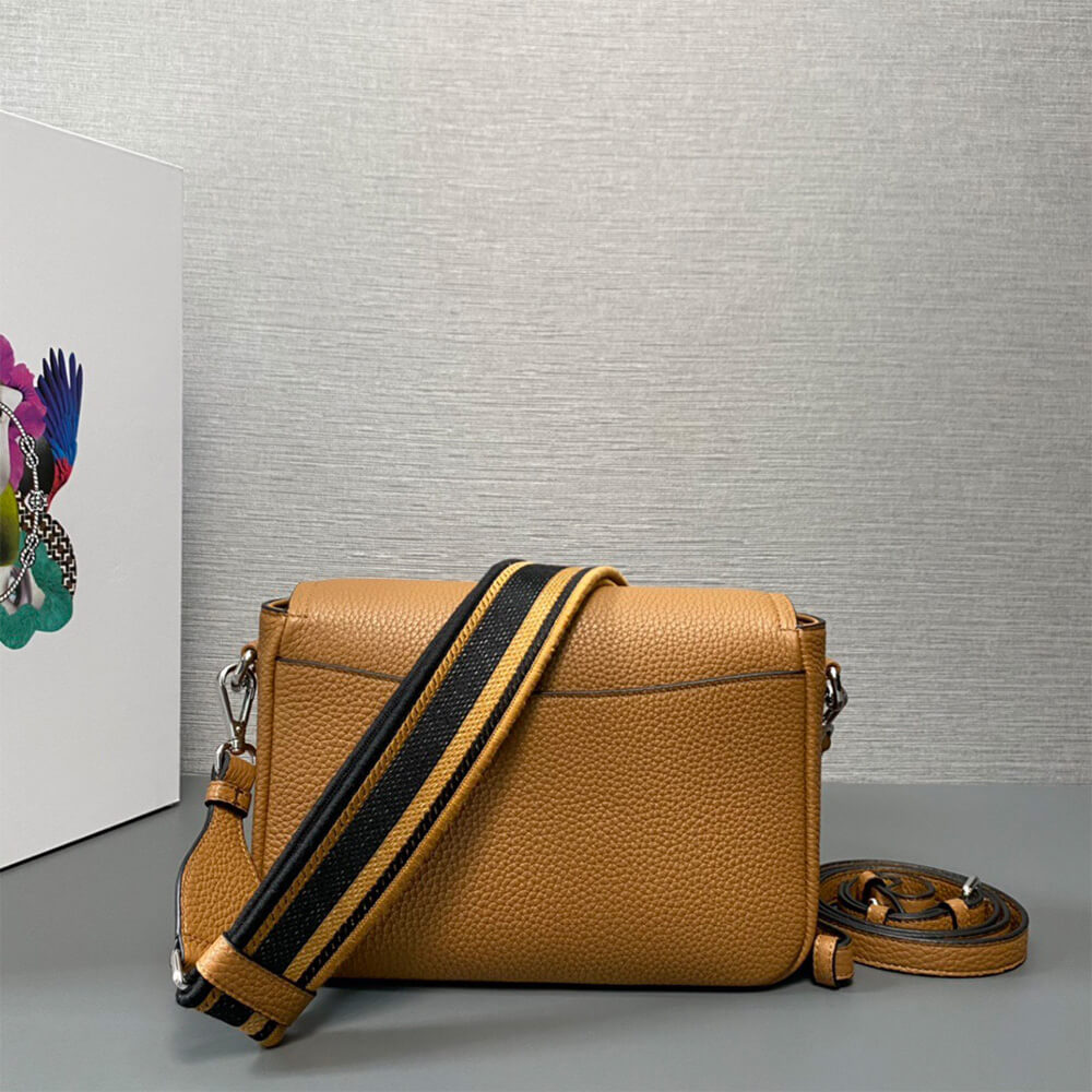 Prada Leather shoulder bag(high-end grade)