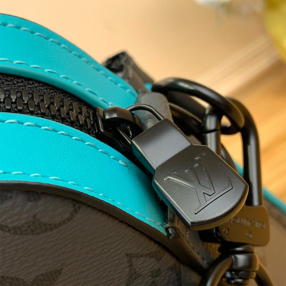 LV Trio Messenger