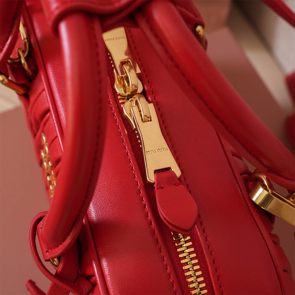 M1um1u medium arcadie matelasse nappa bag(high-end grade)
