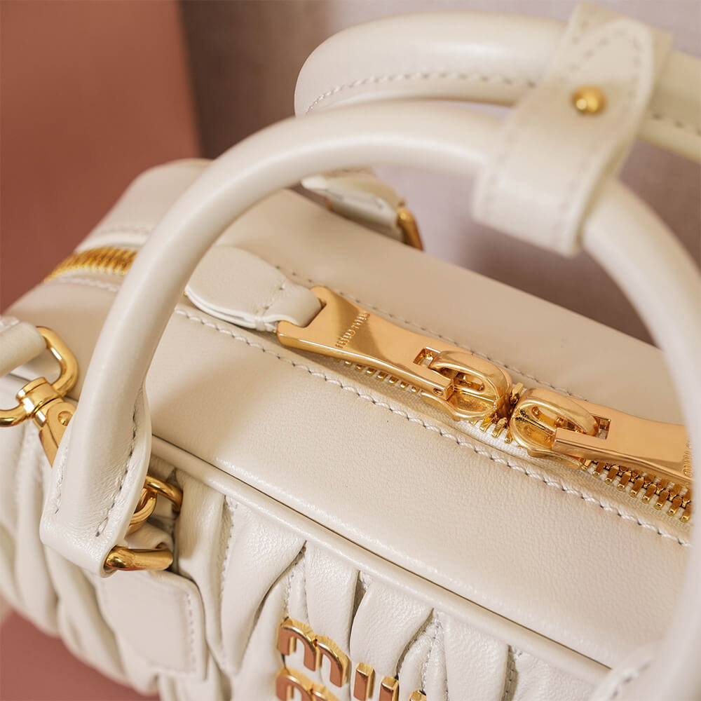 MIUMIU Medium Arcadie matelasse nappa Bag(HIGH-END GRADE)