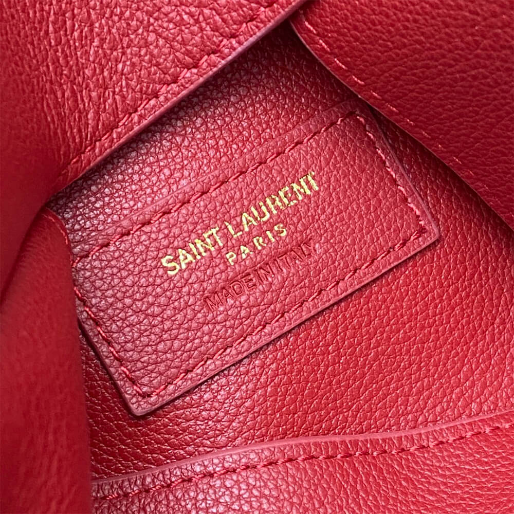 YSL le 5 a 7 supple small