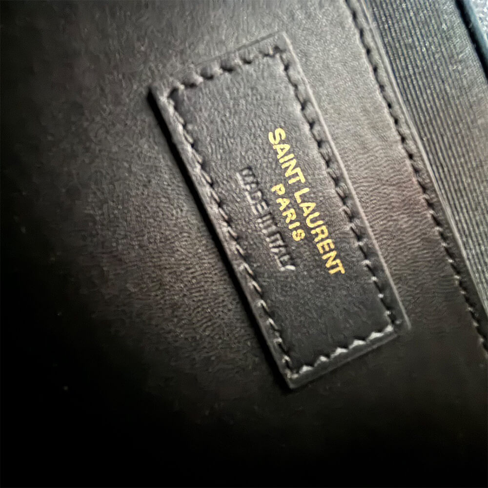YSL envelope medium in grained leather