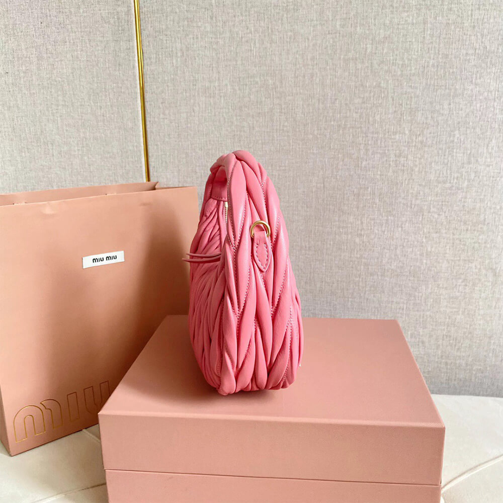 Small Wander matelasse nappa leather hobo bag(HIGH-END GRADE)