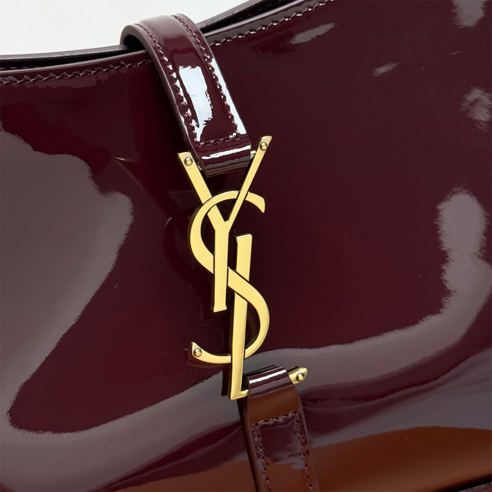 YSL le 5 a 7 in patent leather(high-end grade)